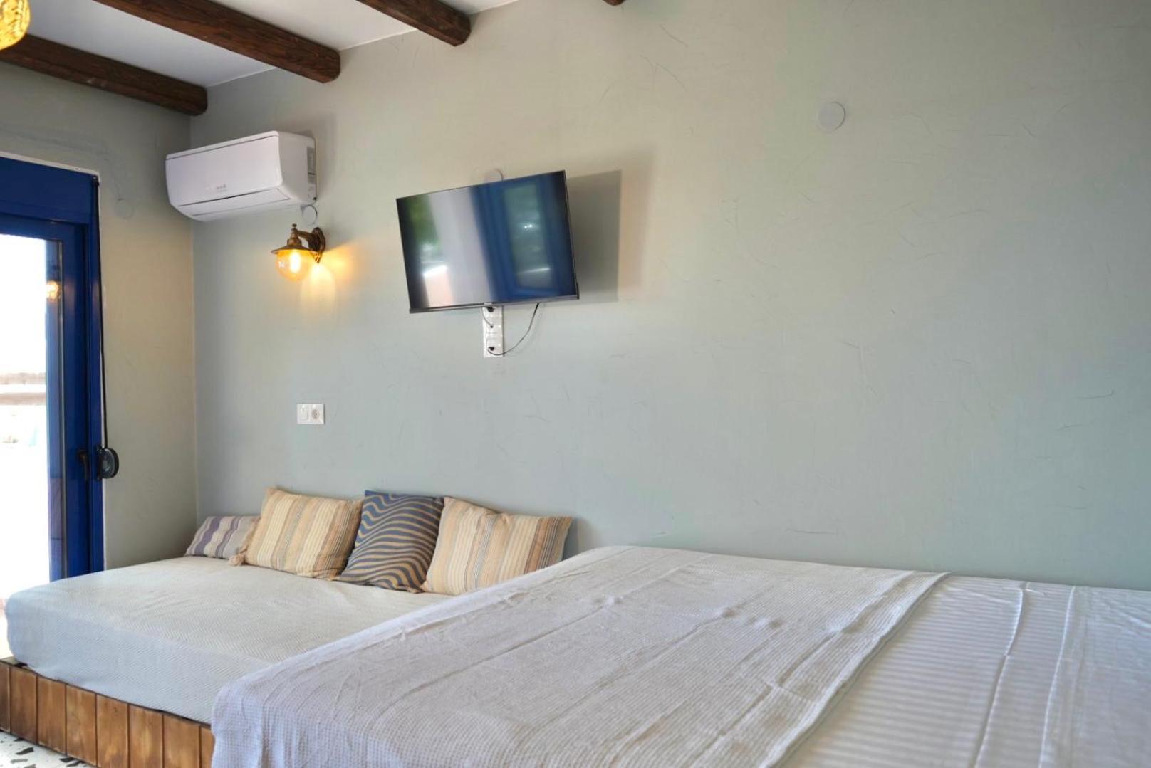 George Suites Stegna Archangelos  Exteriér fotografie